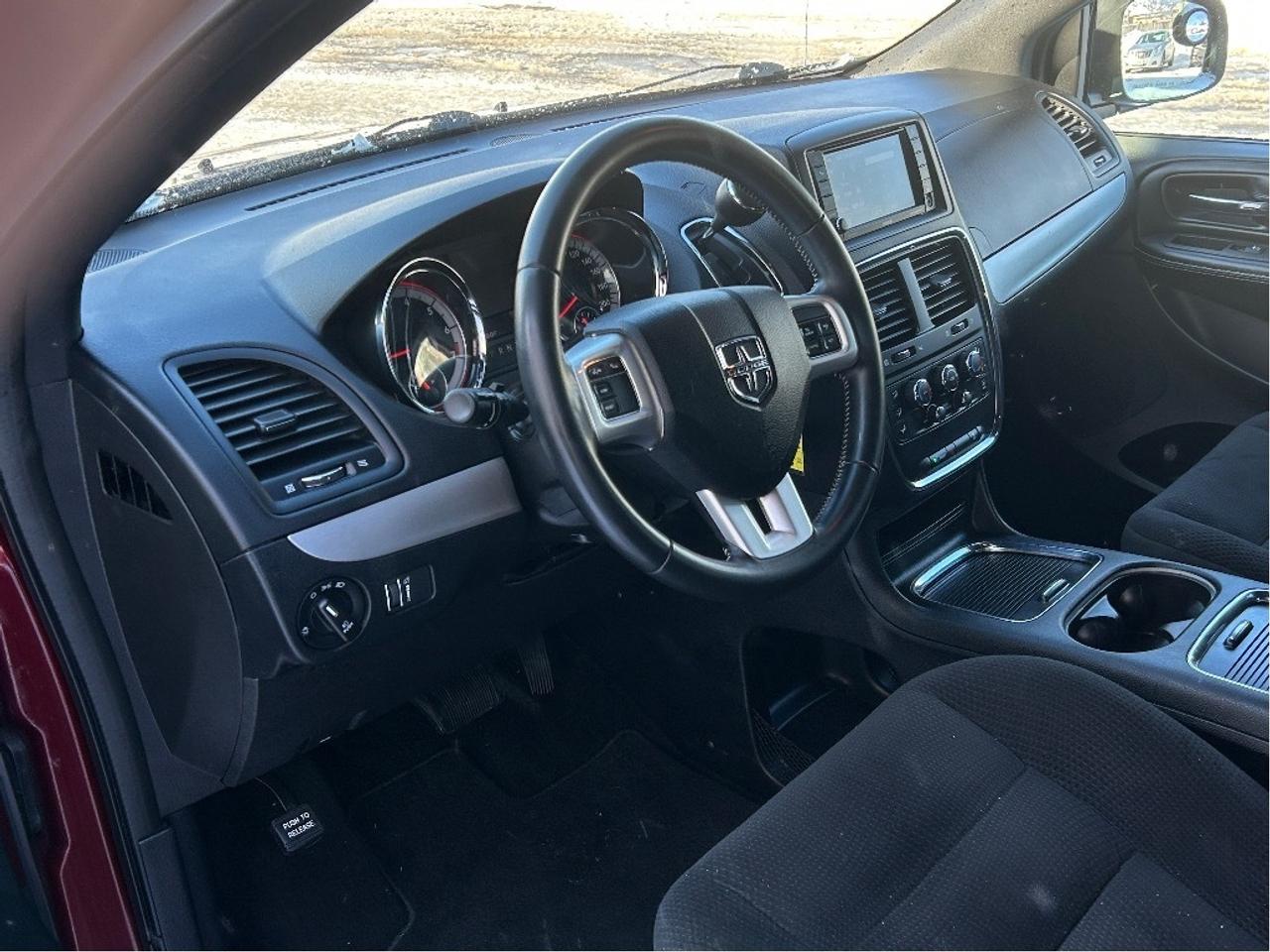 2018 Dodge Grand Caravan SXT CALL NAPANEE 113K KM'S Photo
