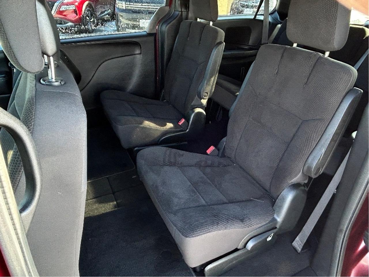 2018 Dodge Grand Caravan SXT CALL NAPANEE 113K KM'S Photo