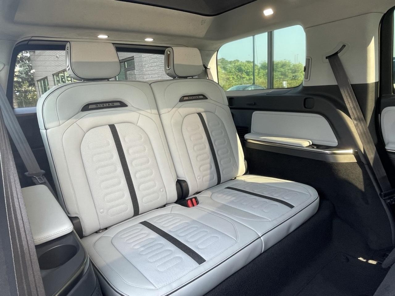 2024 Rivian R1S Adventure Quad-Motor Large Pack   IT'S HERE! Photo