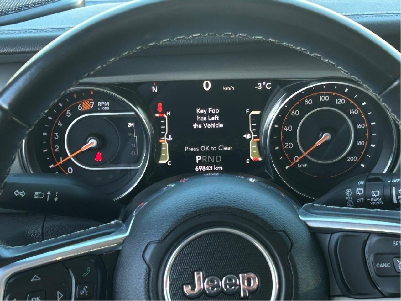 2021 Jeep Wrangler Unlimited Sahara 4x4 CALL NAPANEE 613-354-2100 Photo