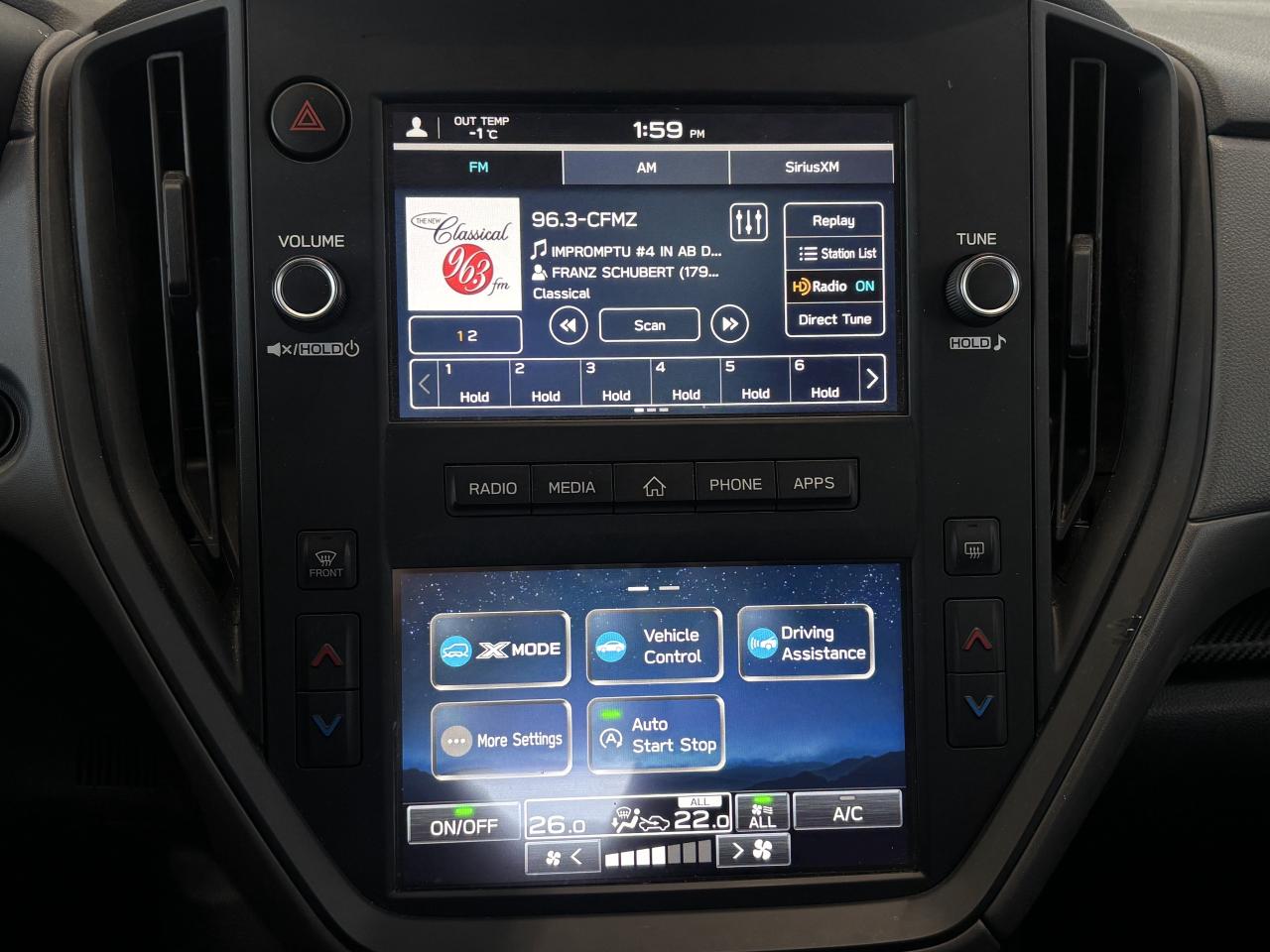 2024 Subaru Crosstrek CONVENIENCE  1 OWNER   CLEAN CARFAX  APPLE CARPLAY Photo