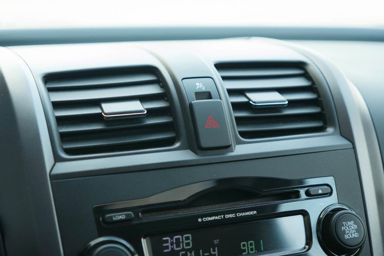 2008 Honda CR-V EX 4WD AT   2 Sets of Wheels Photo