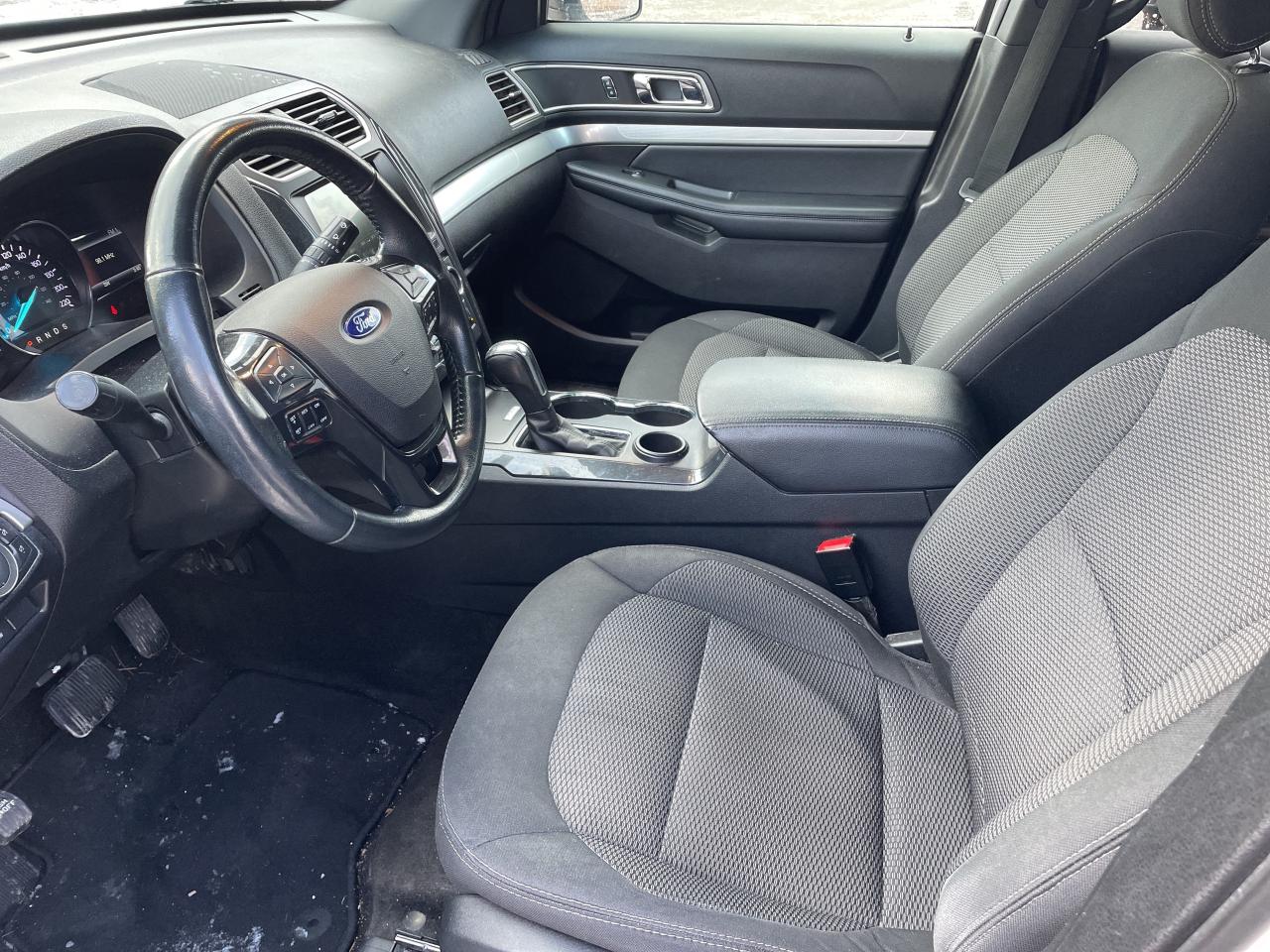 2017 Ford Explorer XLT Photo