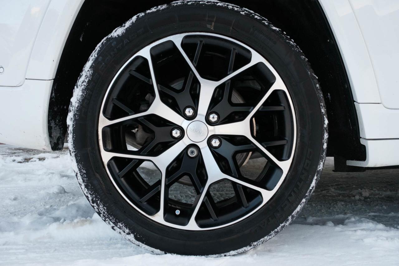 2022 Jeep Grand Cherokee Summit Reserve 4WD Photo