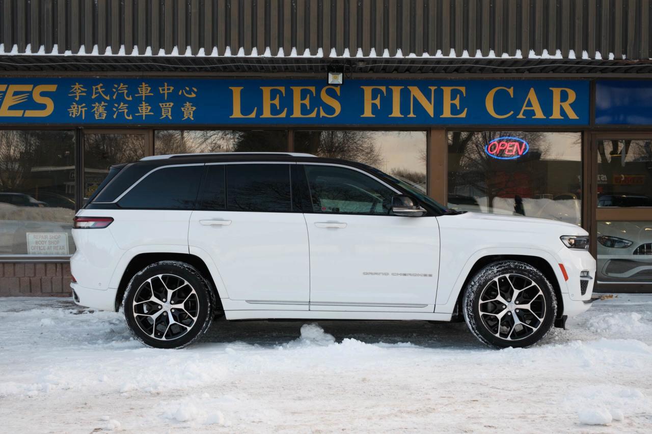 2022 Jeep Grand Cherokee Summit Reserve 4WD Photo
