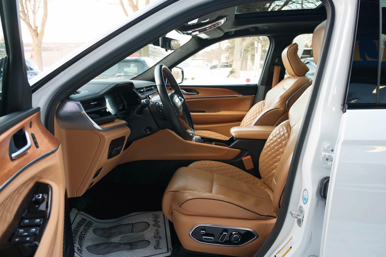 2022 Jeep Grand Cherokee Summit Reserve 4WD Photo