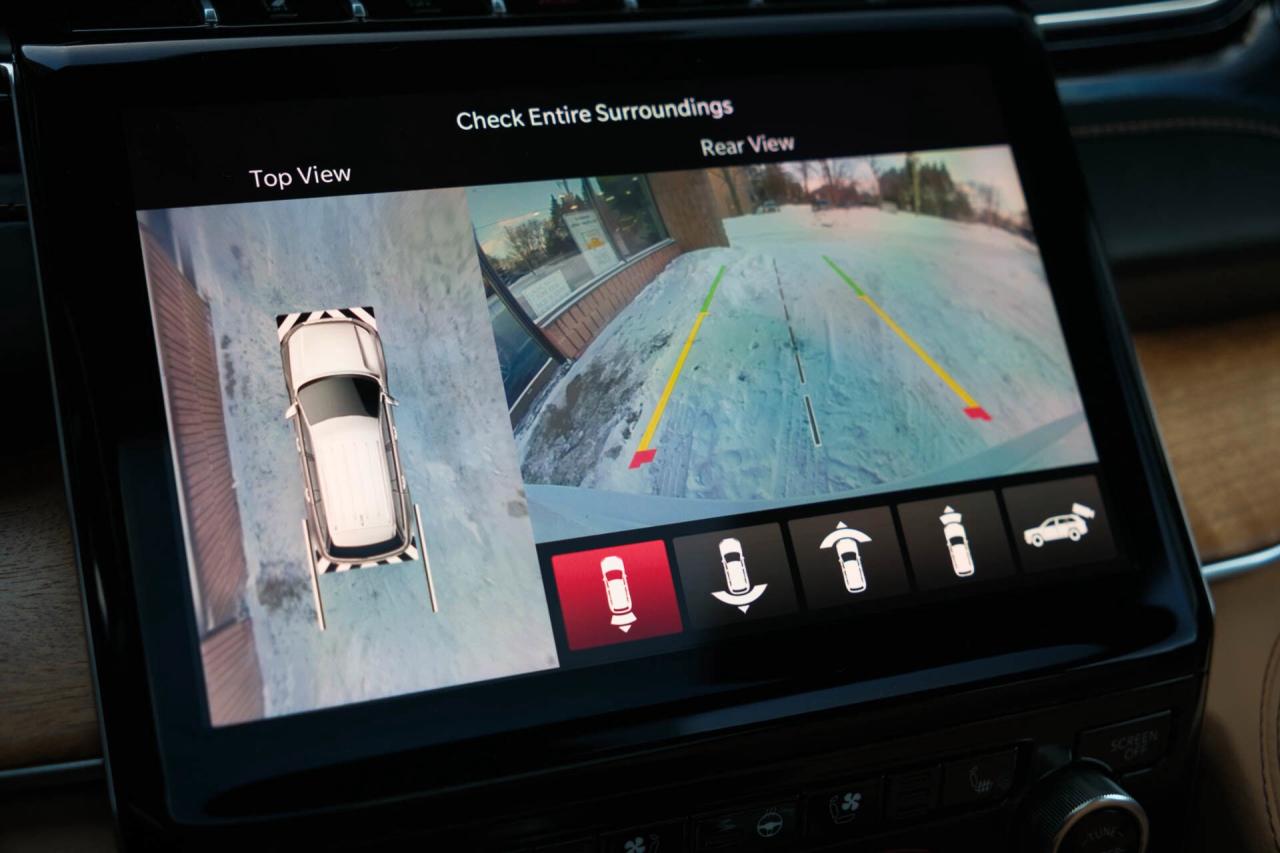 2022 Jeep Grand Cherokee Summit Reserve 4WD Photo