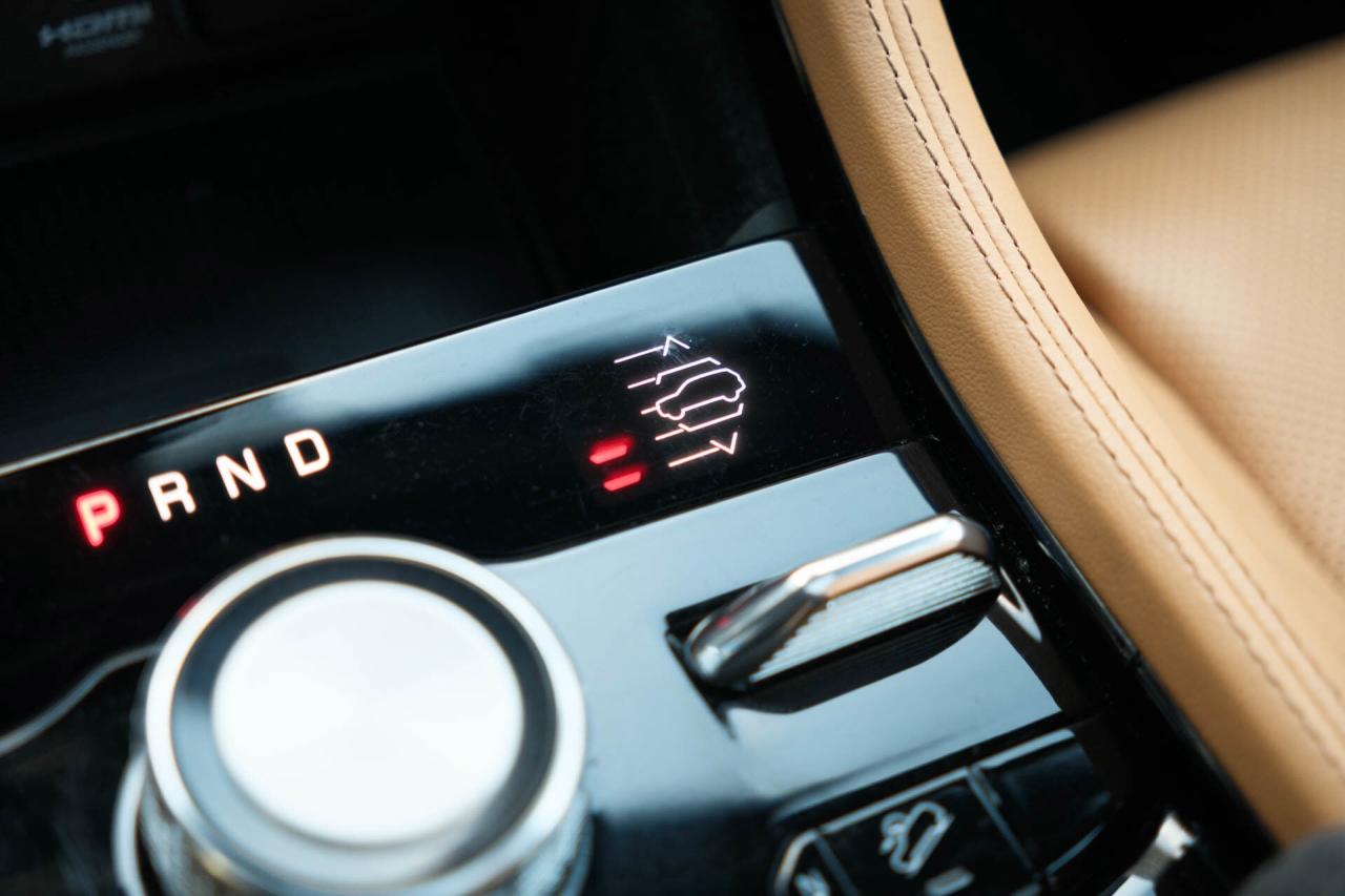 2022 Jeep Grand Cherokee Summit Reserve 4WD Photo