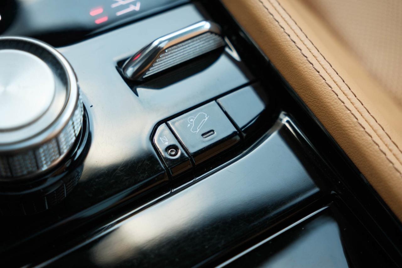 2022 Jeep Grand Cherokee Summit Reserve 4WD Photo