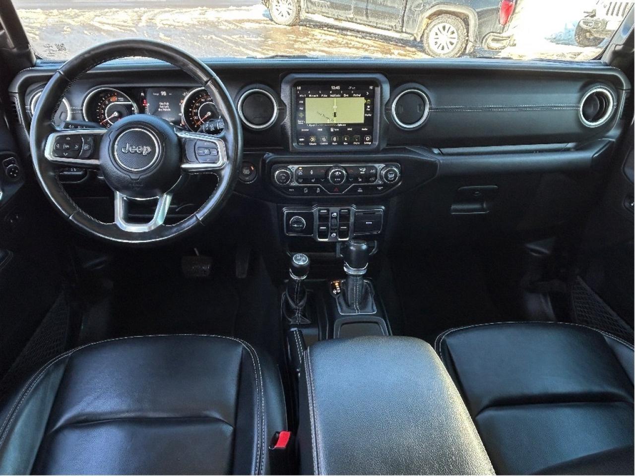 2022 Jeep Wrangler Unlimited Sahara 3.6L/4X4/NAV  CALL PICTON 74K KMS Photo