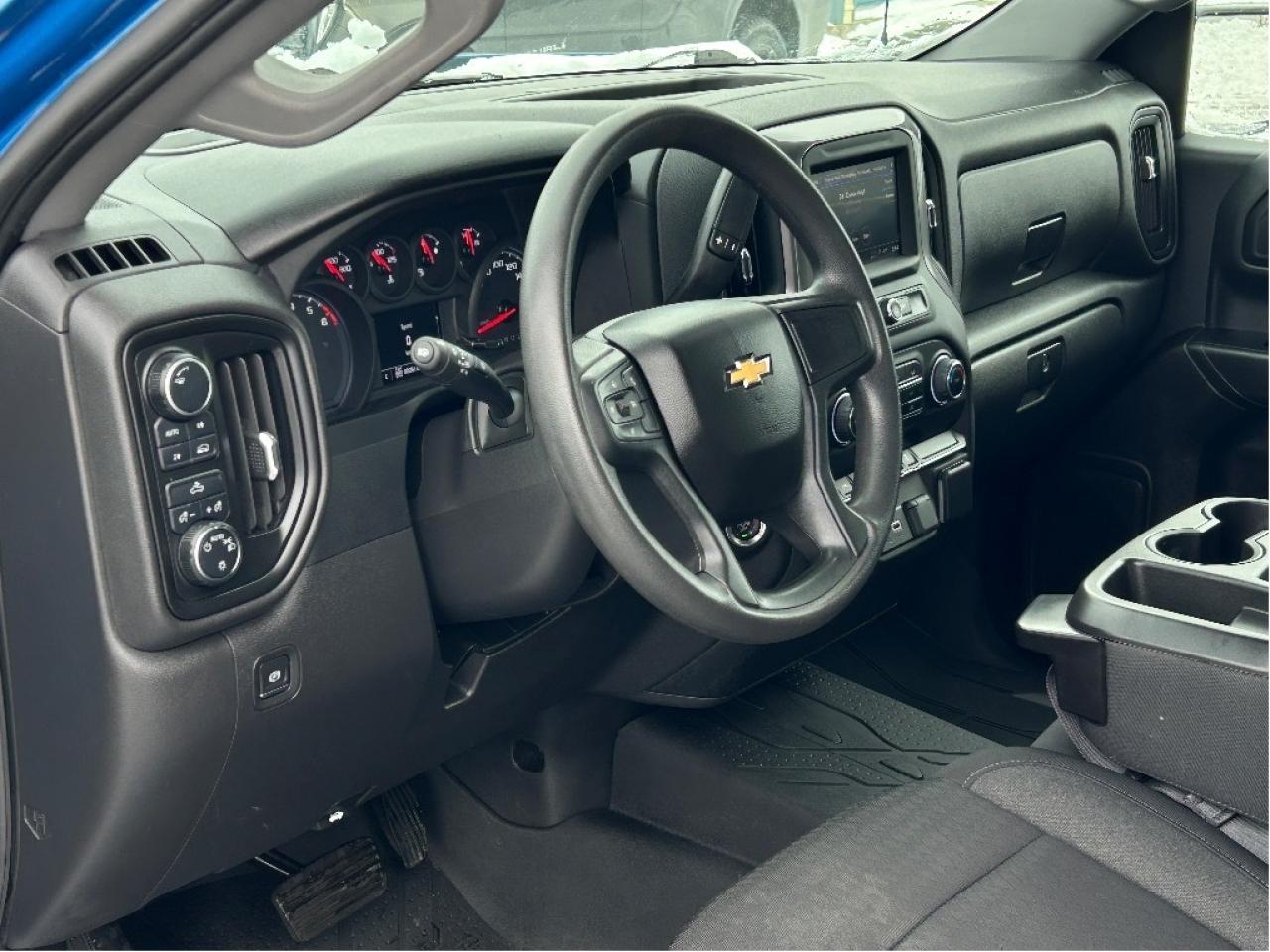2022 Chevrolet Silverado 1500 Custom 2.7L/4X4/TONNEAU CVR/BACKUP CAM CALL PICTON Photo