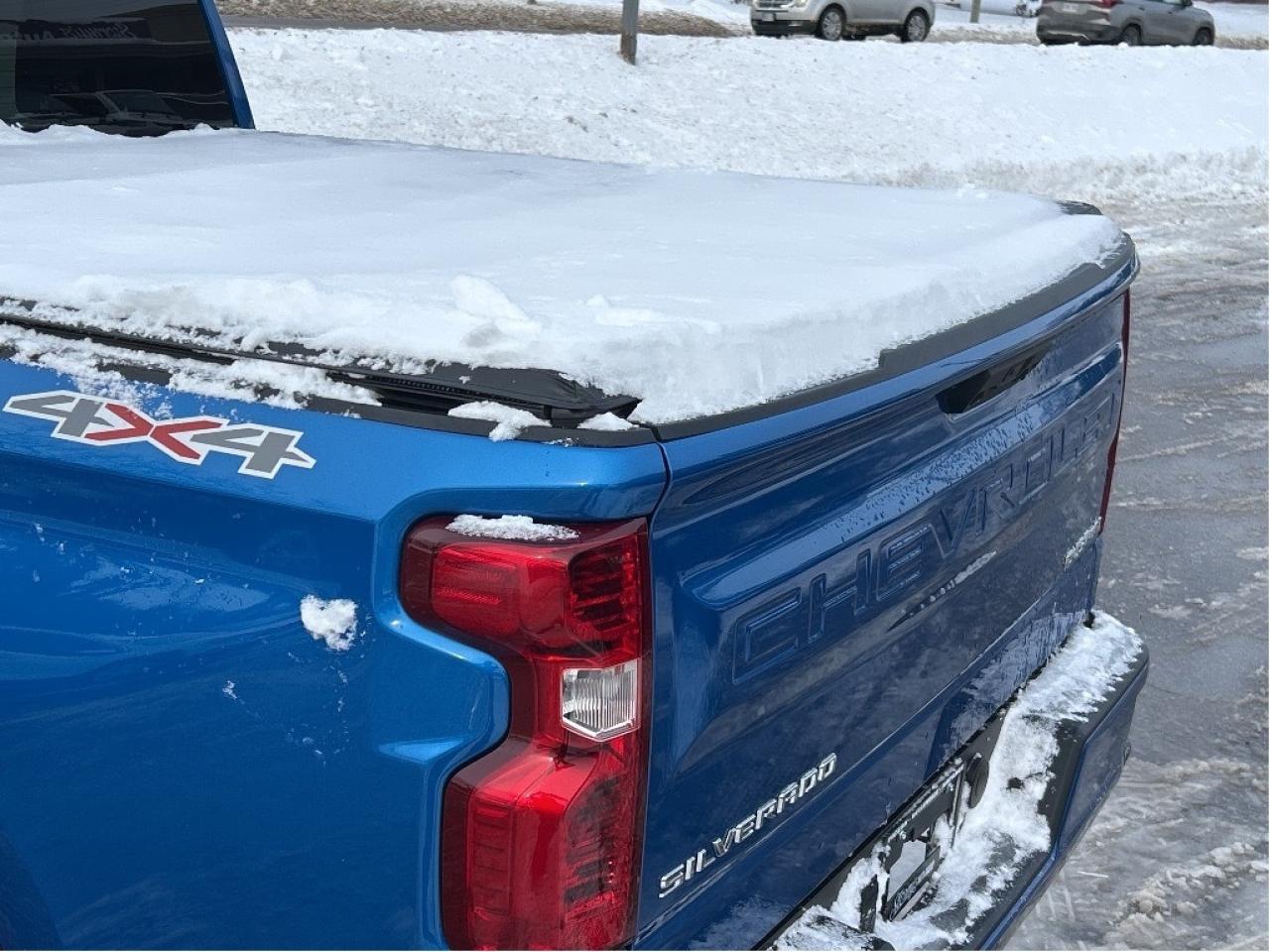 2022 Chevrolet Silverado 1500 Custom 2.7L/4X4/TONNEAU CVR/BACKUP CAM CALL PICTON Photo