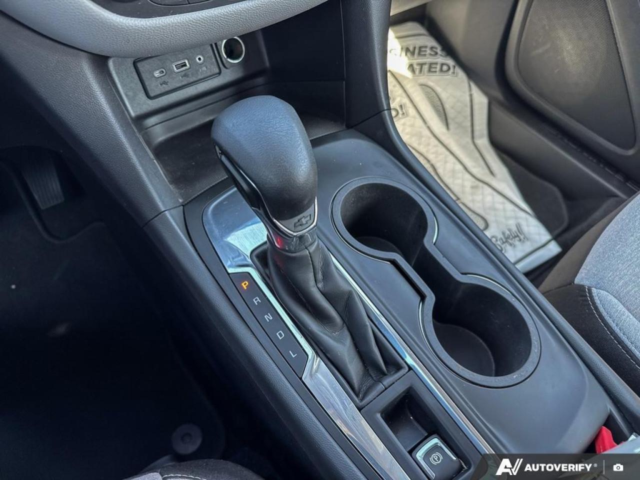 2023 Chevrolet Equinox LS FWD   HTD SEATS   REMOTE START   APPLE CARPLAY Photo