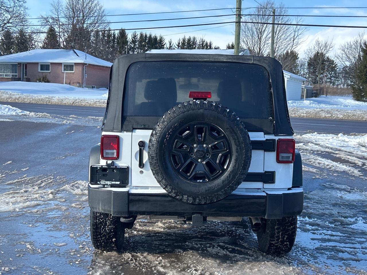 2017 Jeep Wrangler Willys Wheeler   CALL PICTON 115K KM'S Photo