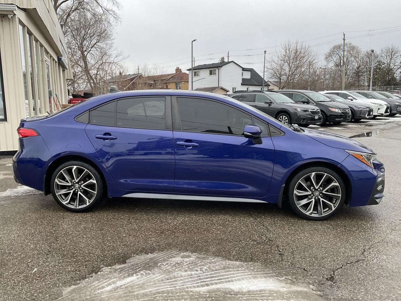 2021 Toyota Corolla SE UPGRADE - SAFETY SENSE! BACK-UP CAM! BSM! SUNRO Photo
