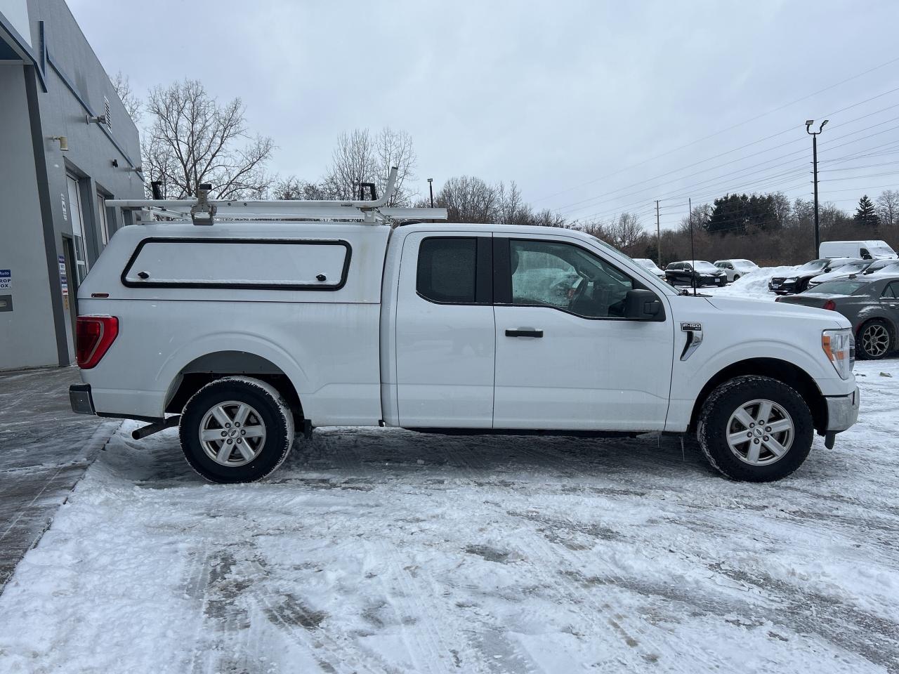 2022 Ford F-150 XLT SuperCab 6.5' Box   Hard Cap   Clean Carfax Photo