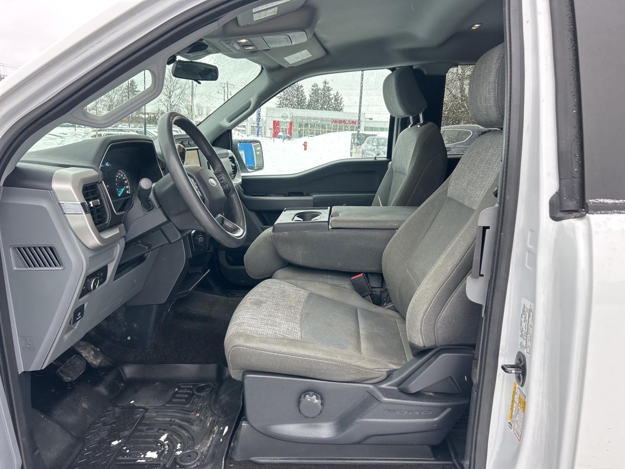 2022 Ford F-150 XLT SuperCab 6.5' Box   Hard Cap   Clean Carfax Photo