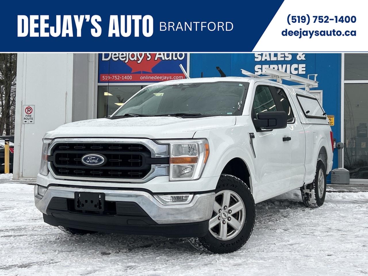 2022 Ford F-150 XLT SuperCab 6.5' Box   Hard Cap   Clean Carfax Photo0