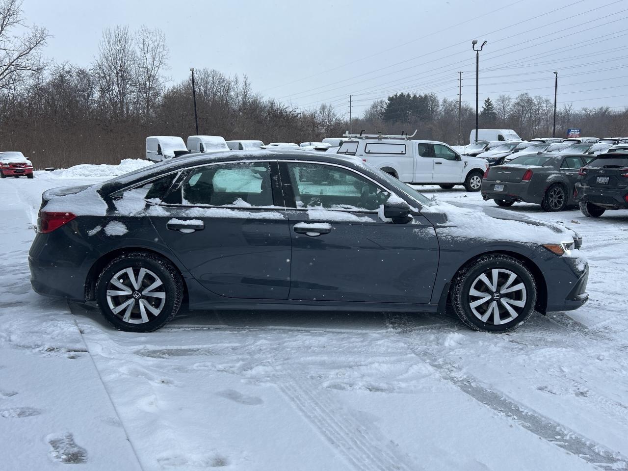 2022 Honda Civic Sedan LX Photo