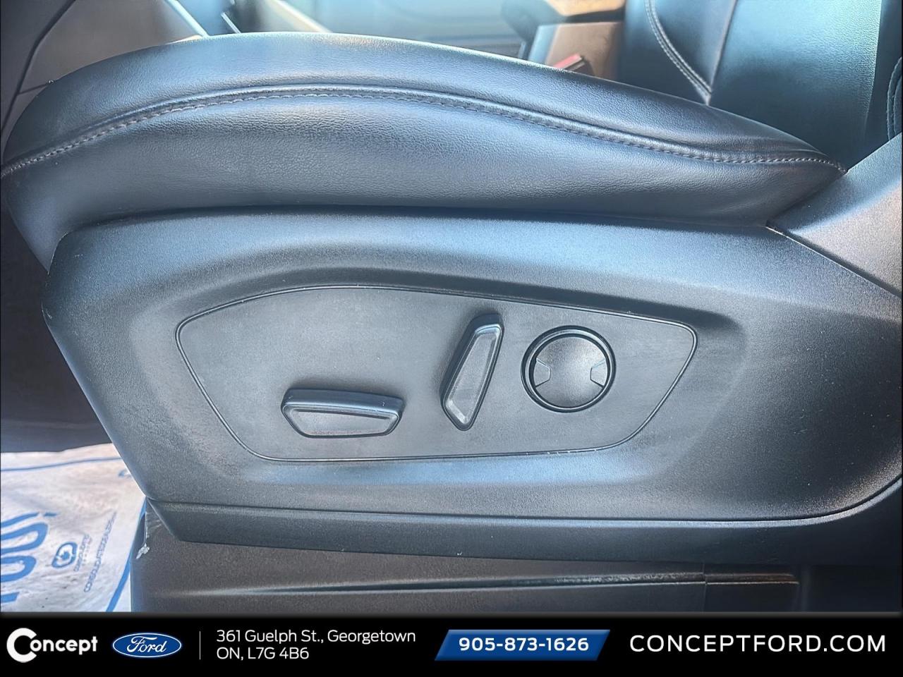 2024 Ford Explorer XLT   4WD   202A PKG Photo