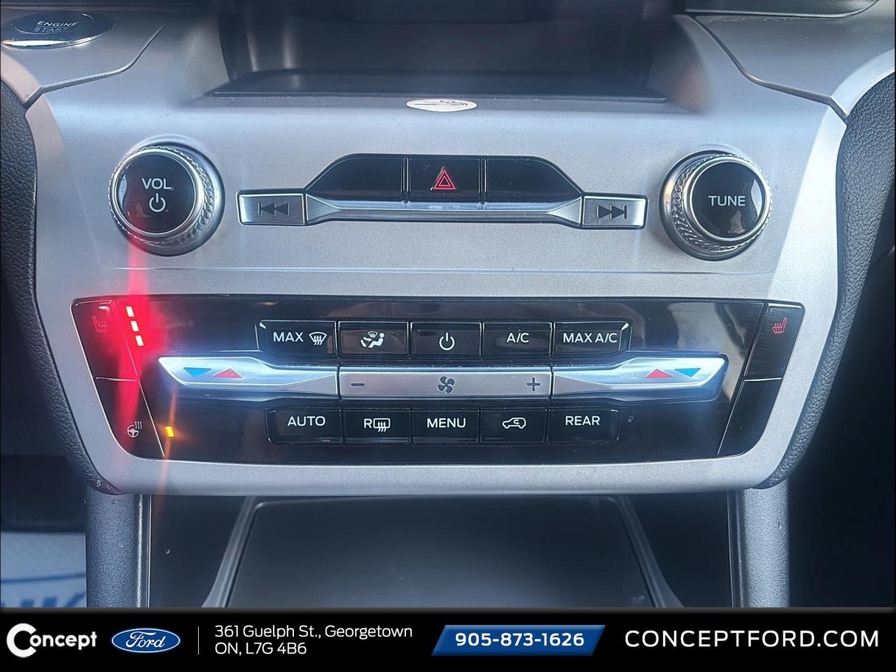 2024 Ford Explorer XLT   4WD   202A PKG Photo