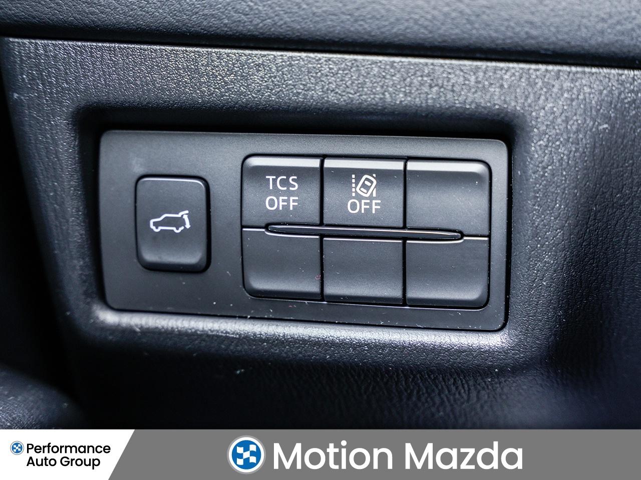 2018 Mazda CX-5 GS Auto AWD   FRESH TRADE   CLEAN CARFAX   SUNROOF Photo