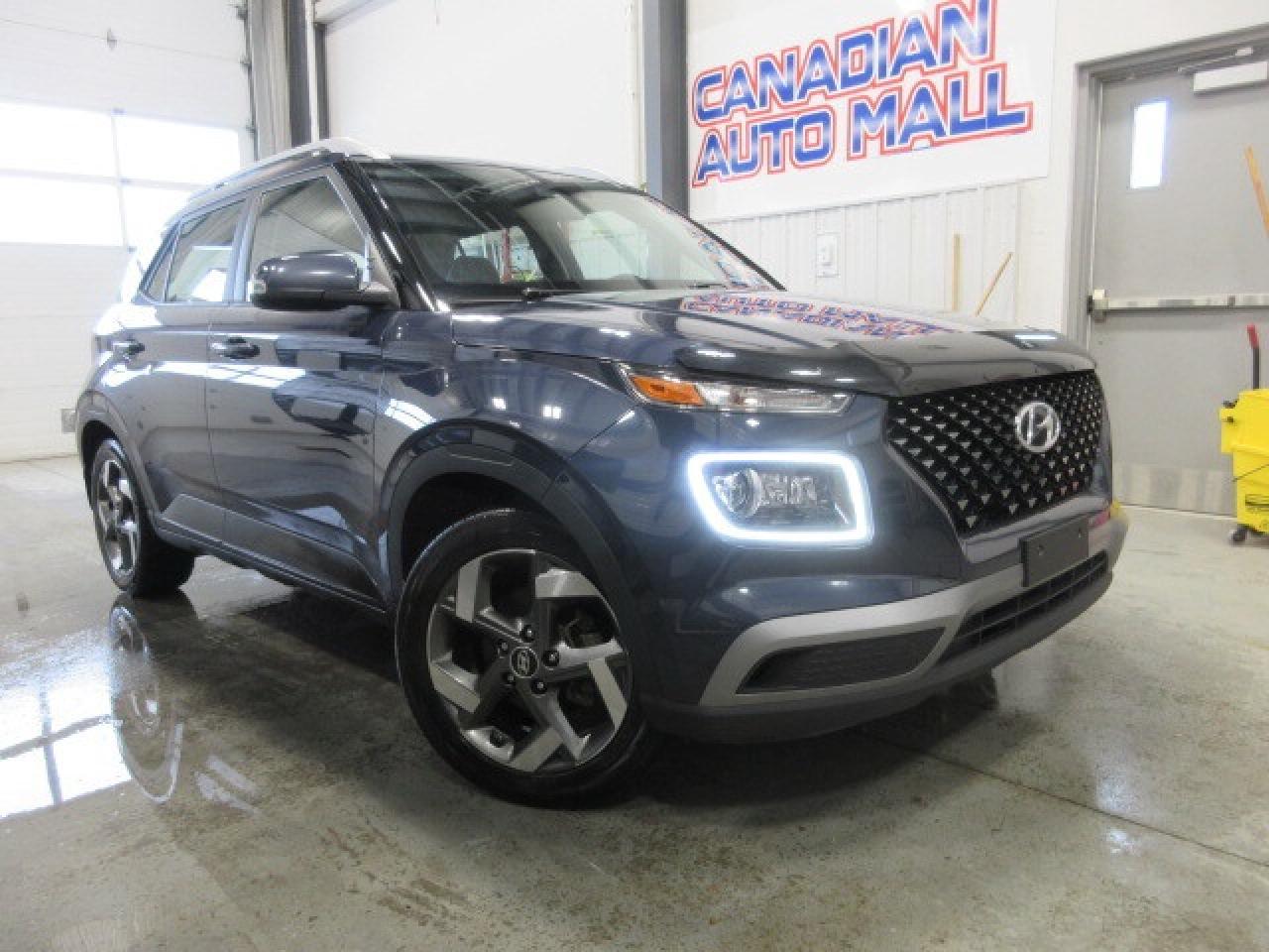 2021 Hyundai Venue ULTIMATE, NAV, ROOF, AUTOSTART, 143K! Photo