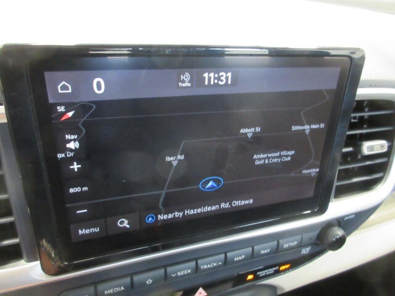 2021 Hyundai Venue ULTIMATE, NAV, ROOF, AUTOSTART, 143K! Photo