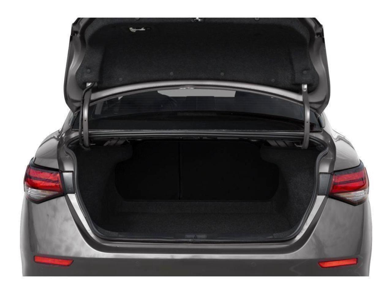 2025 Nissan Sentra SR 4dr Sedan Photo