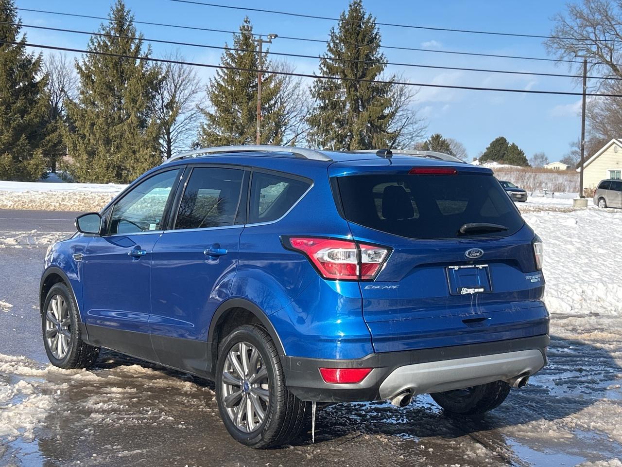 2017 Ford Escape Titanium LEATHER/NAV/SUNROOF CALL PICTON 114K KM'S Photo