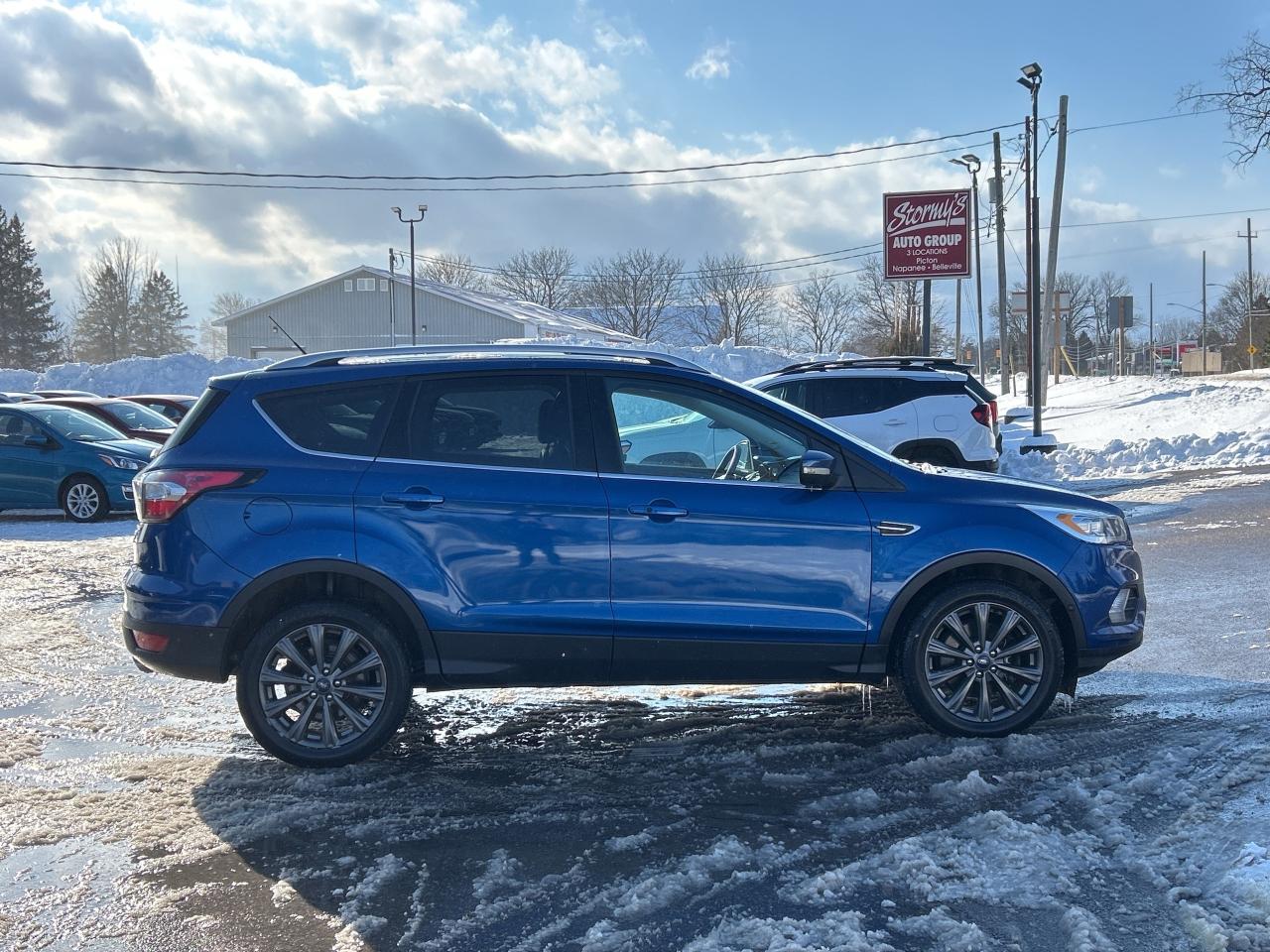 2017 Ford Escape Titanium LEATHER/NAV/SUNROOF CALL PICTON 114K KM'S Photo