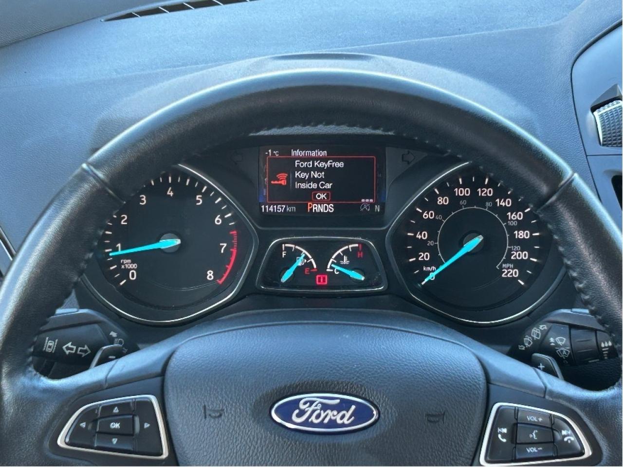 2017 Ford Escape Titanium LEATHER/NAV/SUNROOF CALL PICTON 114K KM'S Photo