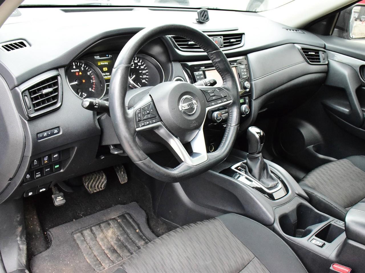2017 Nissan Rogue  Photo