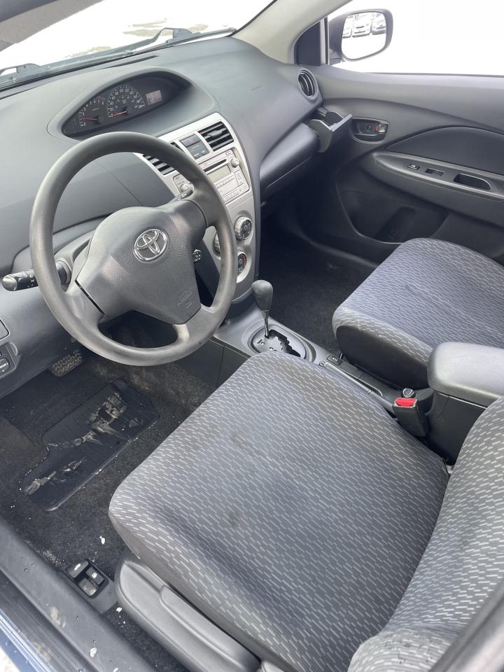 2012 Toyota Yaris AUTO 4DR SEDAN AC POWER OPTIONS LOW KM Photo