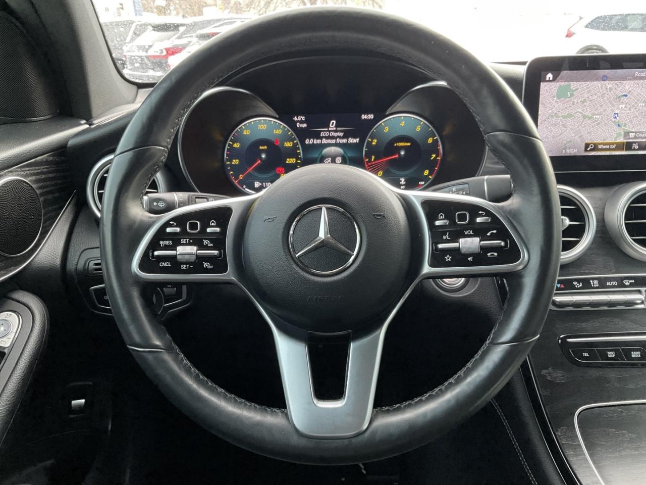 2020 Mercedes-Benz GLC-Class GLC300 4MATIC - LTHR! NAV! BACK-UP CAM! BSM! PANO Photo