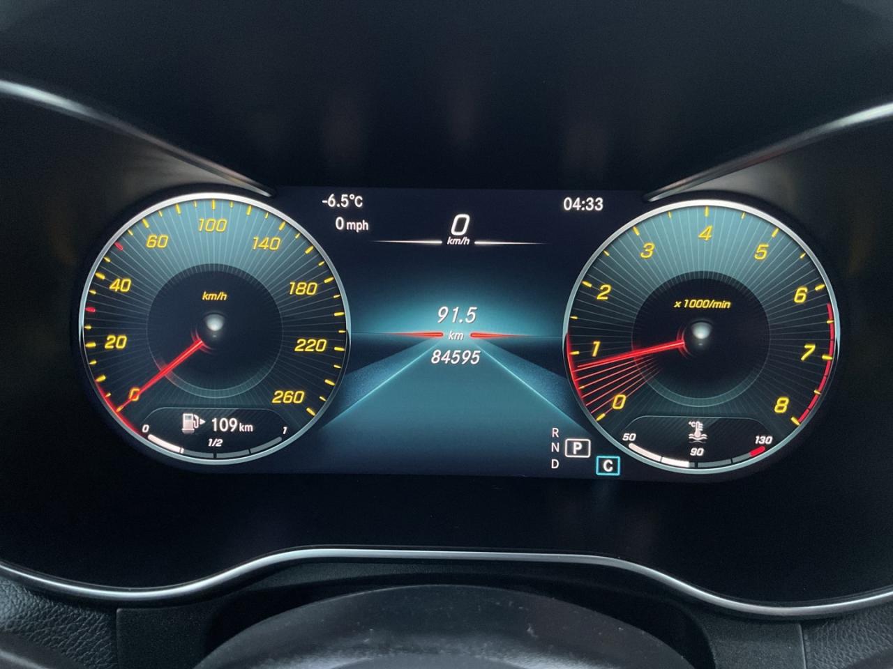 2020 Mercedes-Benz GLC-Class GLC300 4MATIC - LTHR! NAV! BACK-UP CAM! BSM! PANO Photo