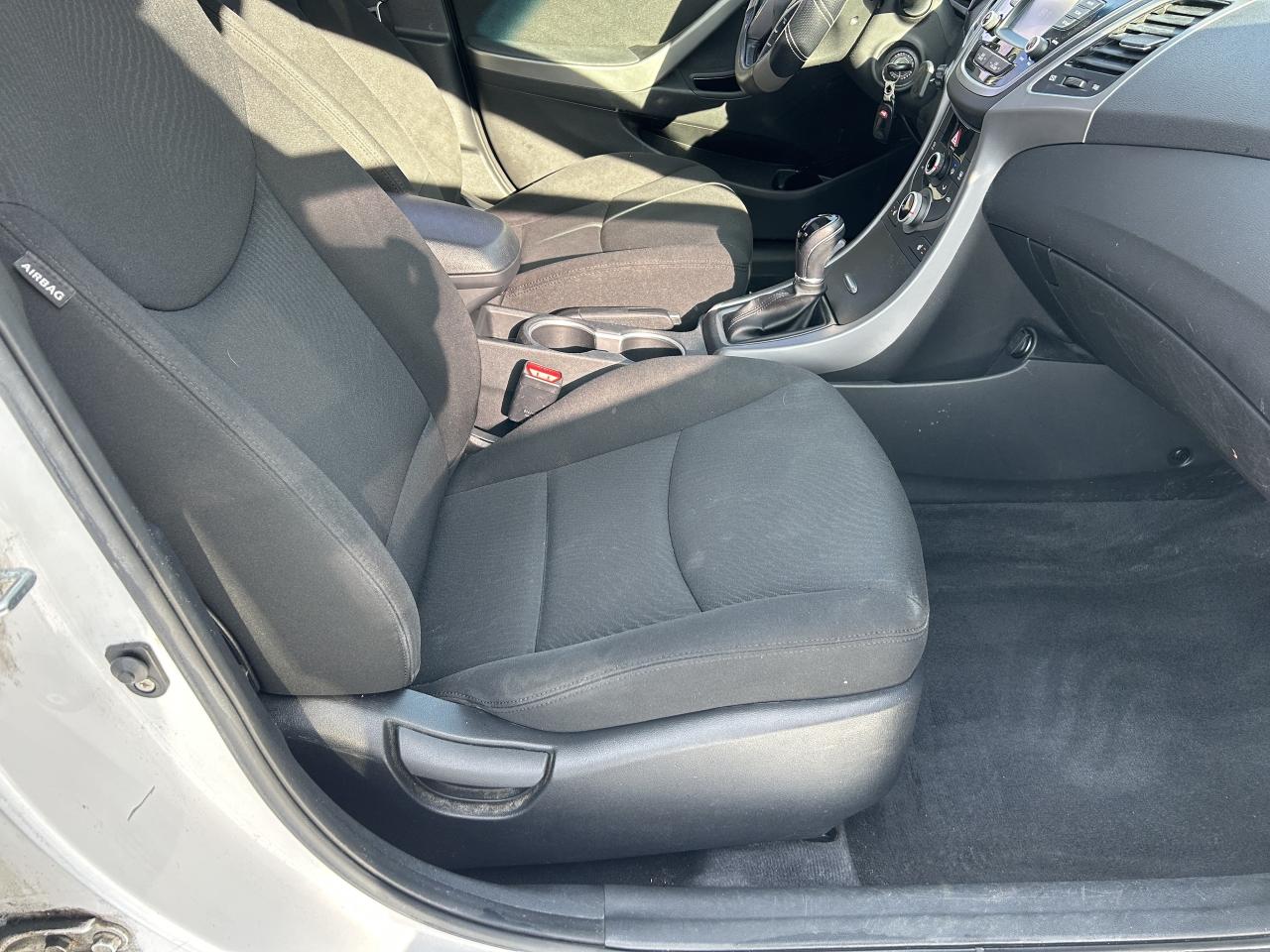 2015 Hyundai Elantra GLS Photo