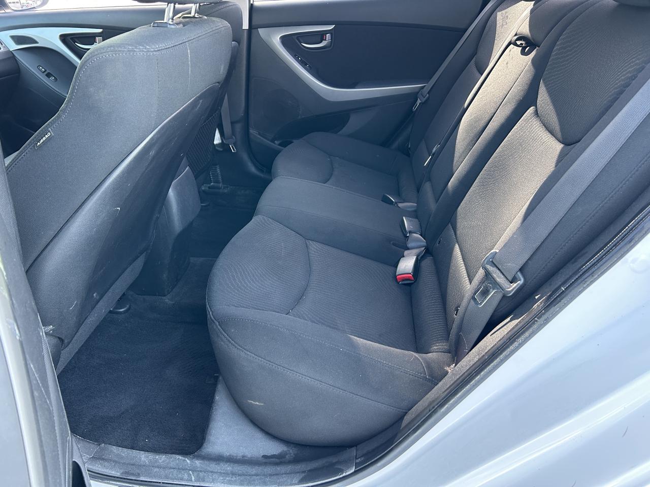 2015 Hyundai Elantra GLS Photo