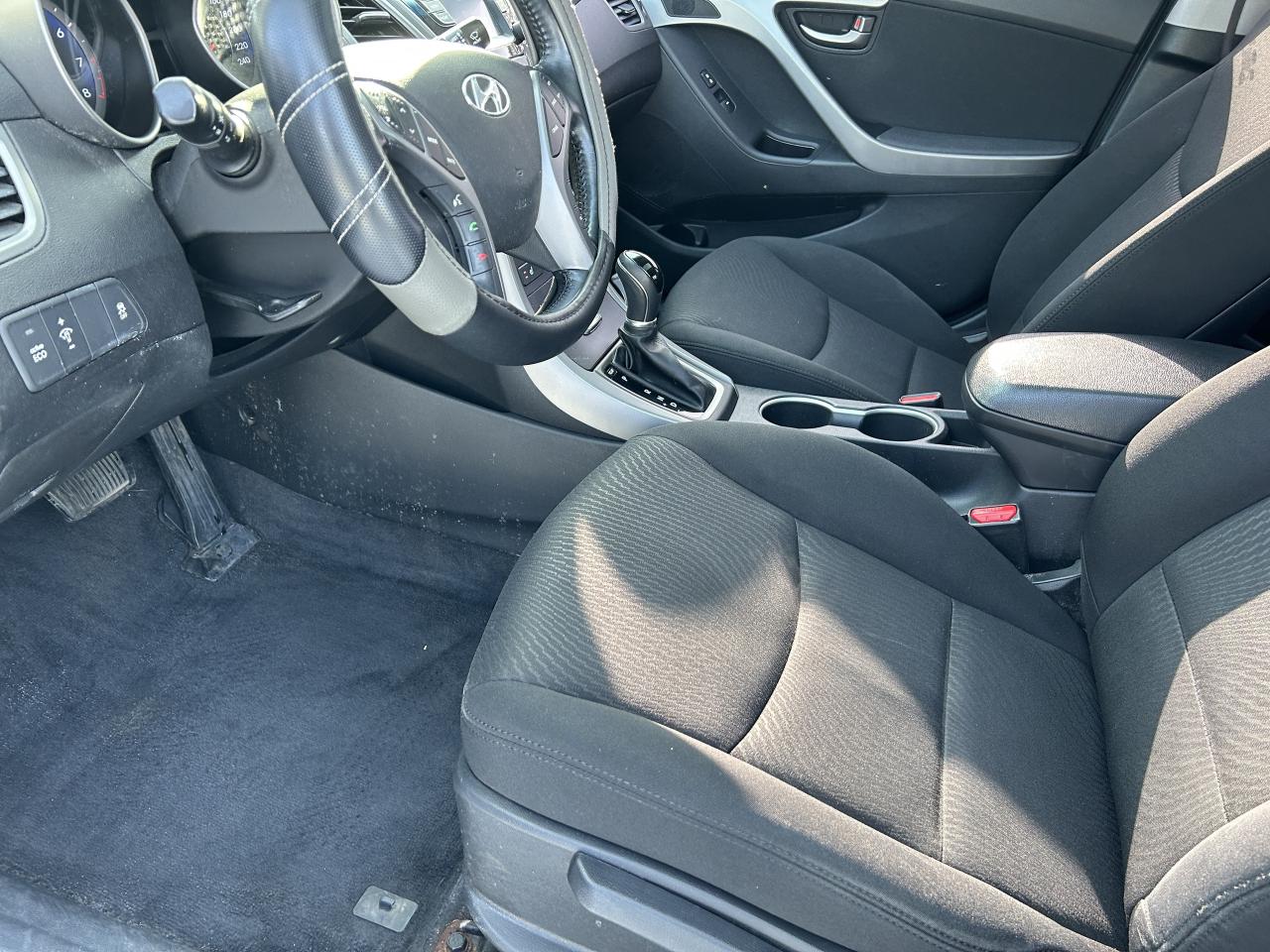 2015 Hyundai Elantra GLS Photo