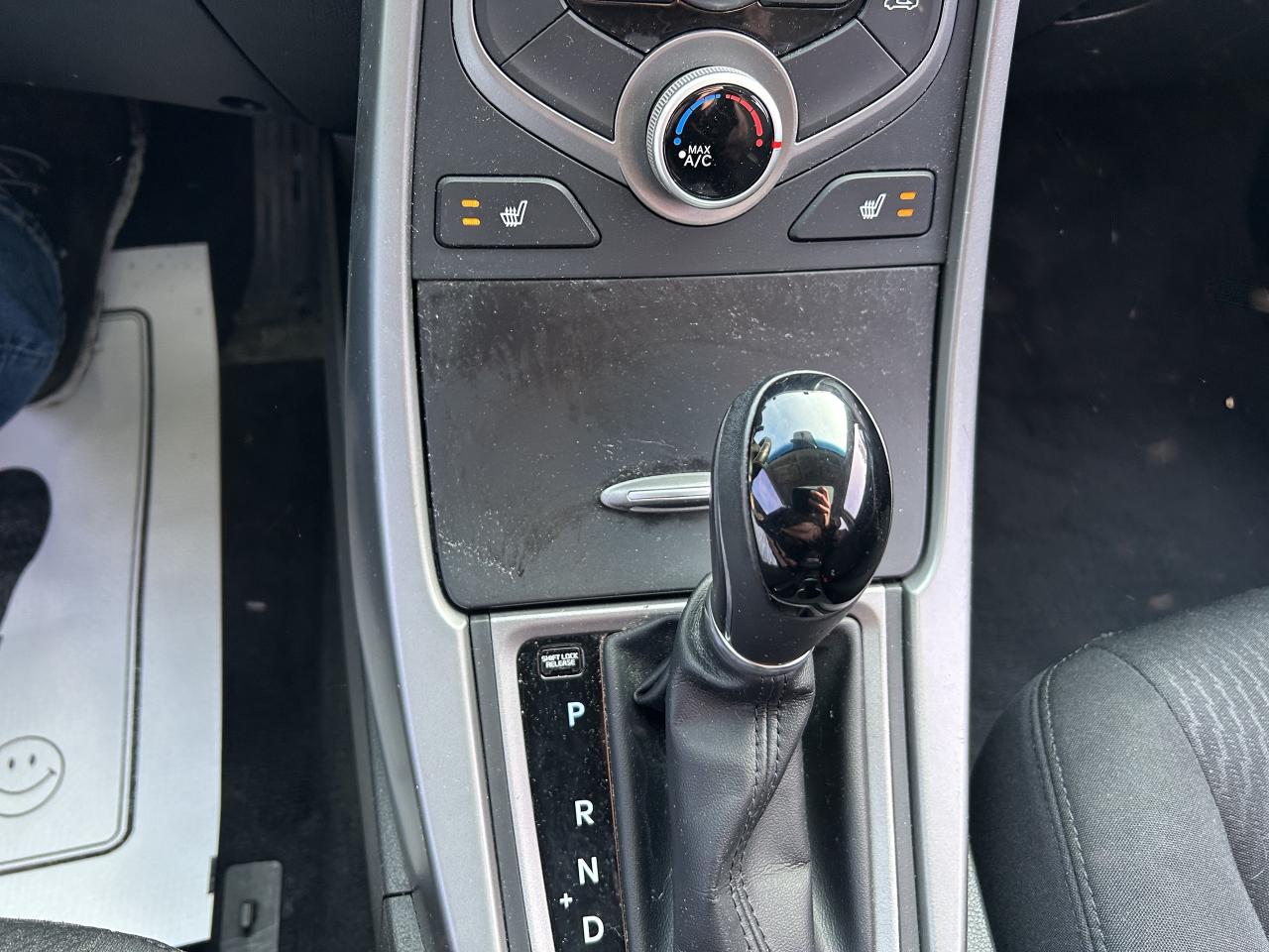 2015 Hyundai Elantra GLS Photo