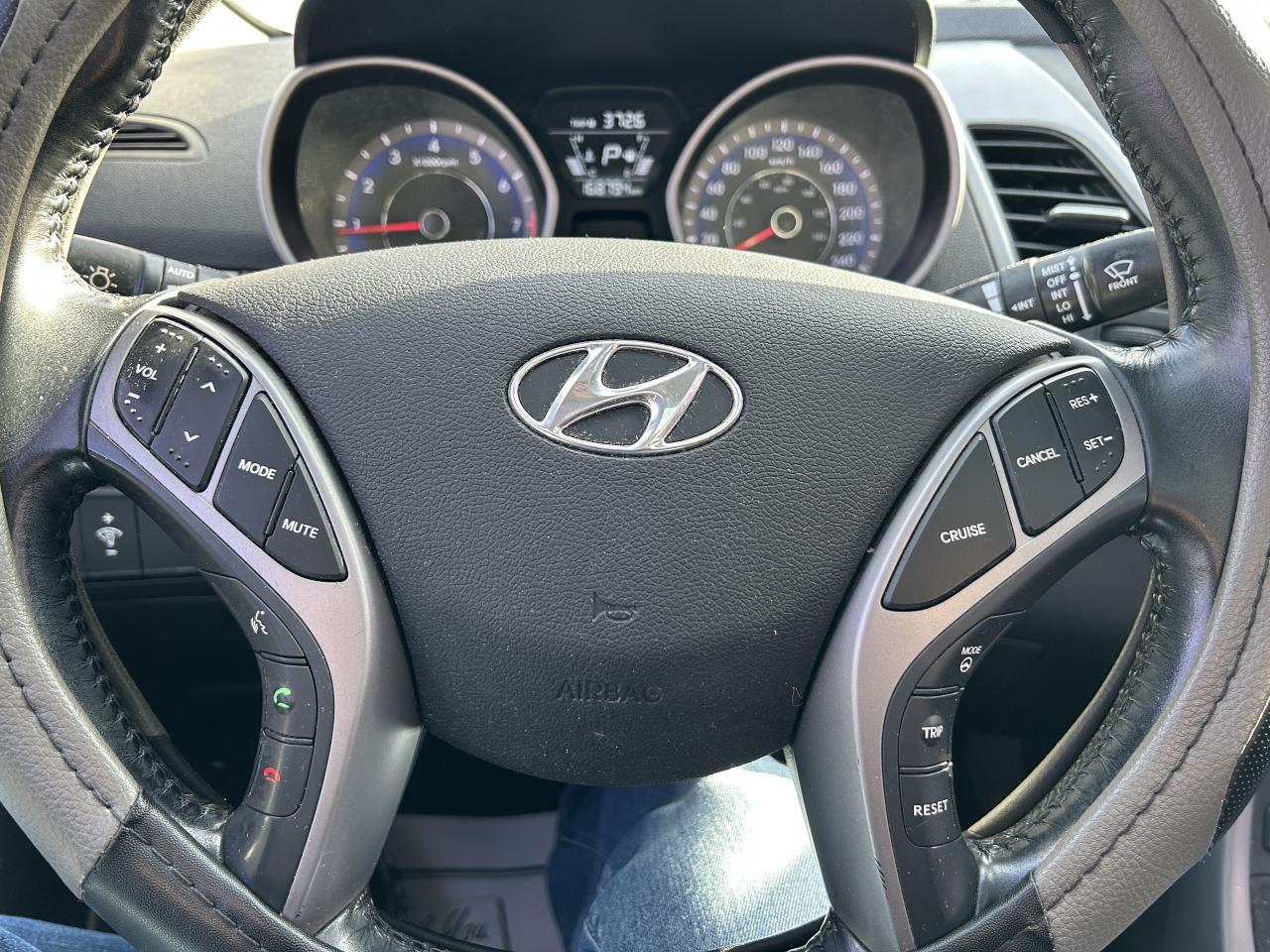 2015 Hyundai Elantra GLS Photo