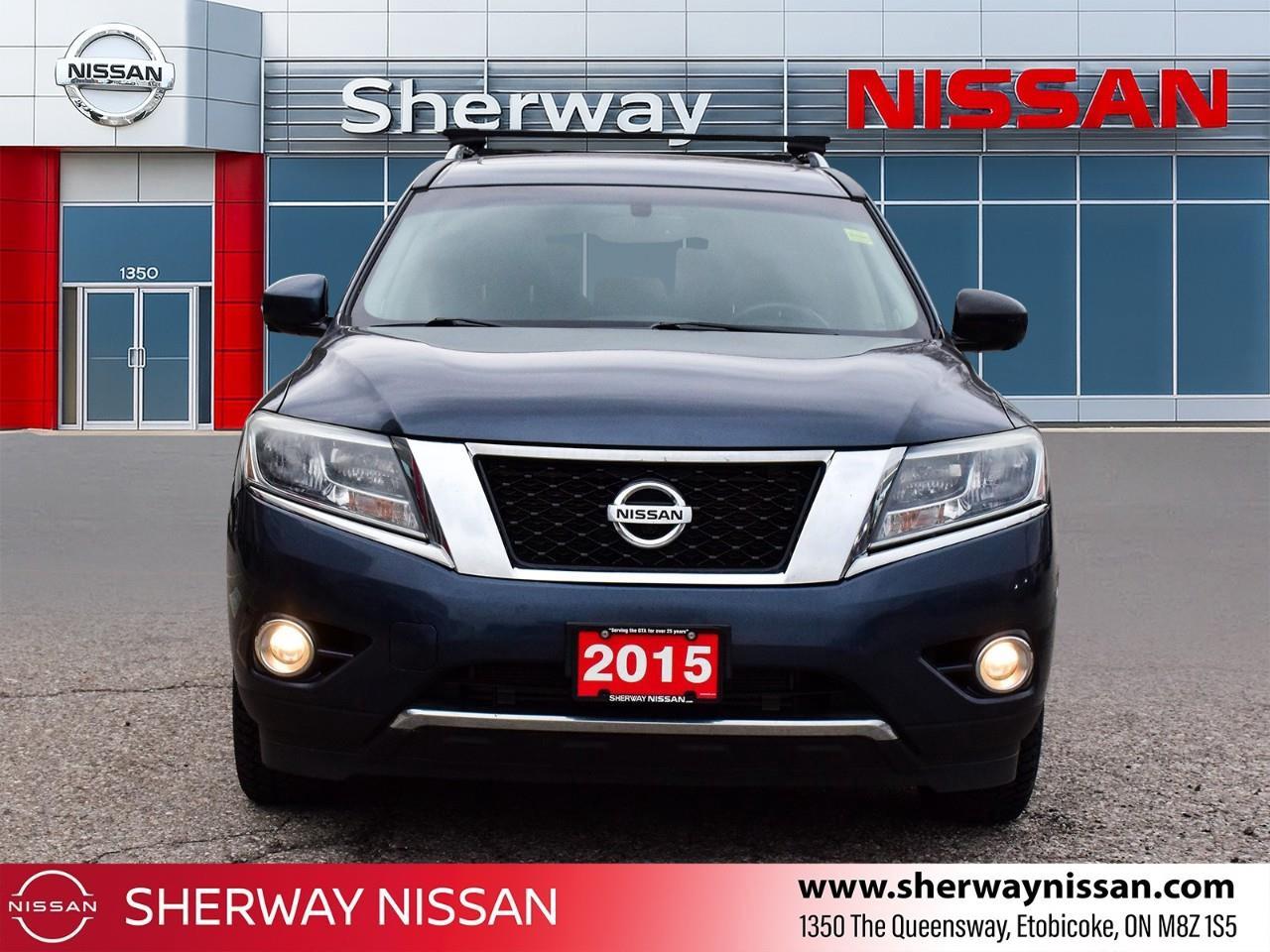 2015 Nissan Pathfinder  Photo