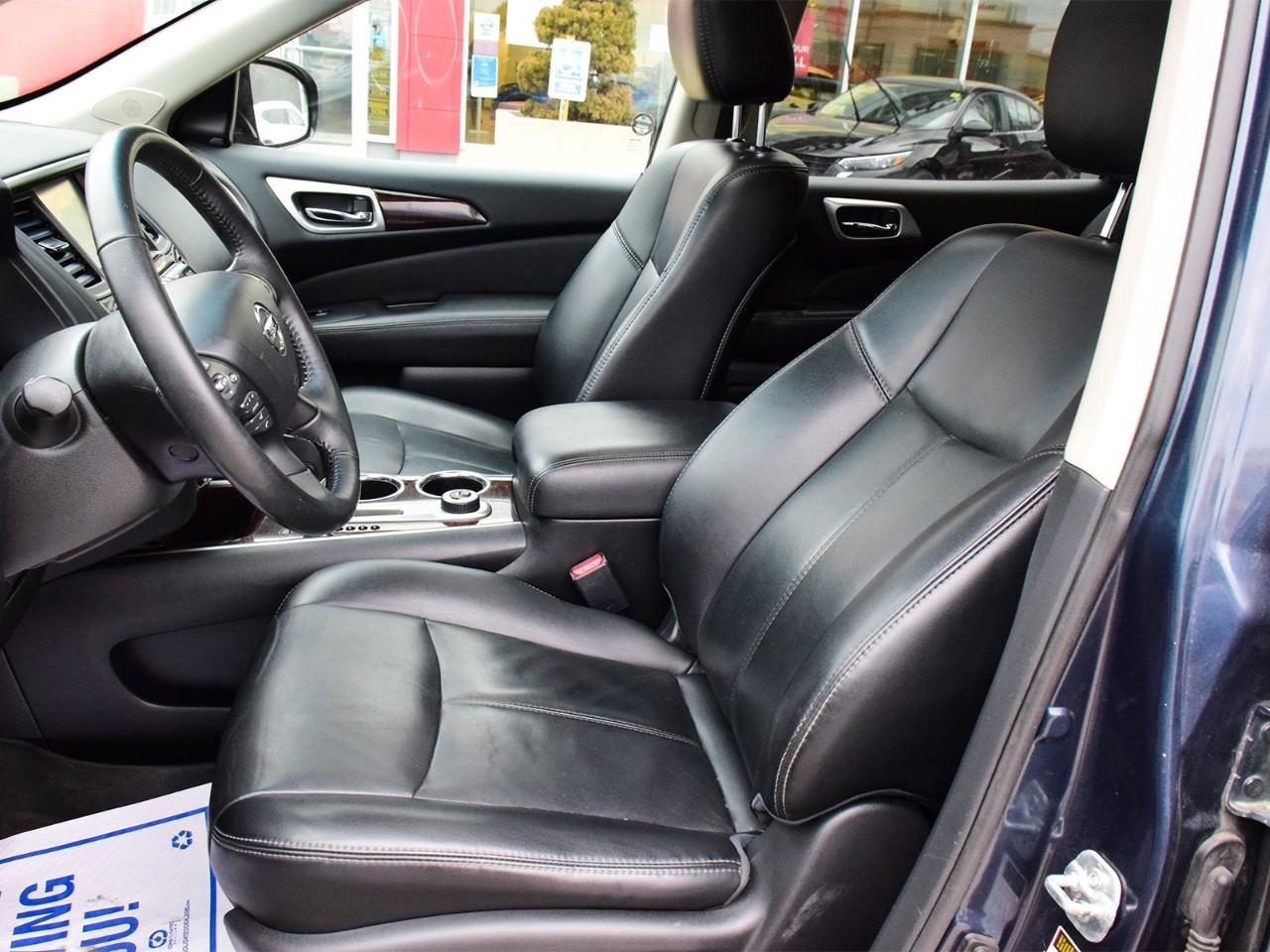 2015 Nissan Pathfinder  Photo