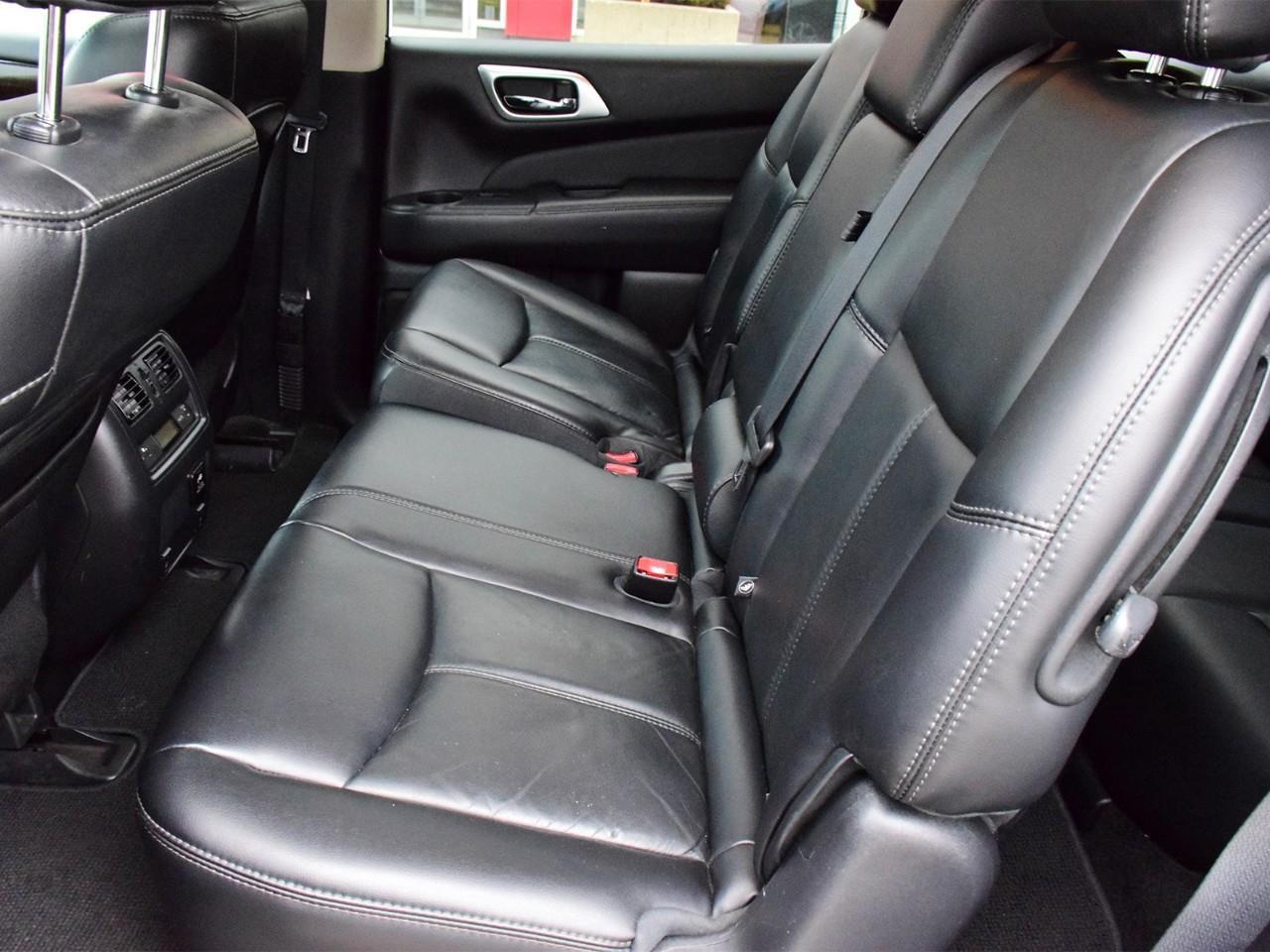 2015 Nissan Pathfinder  Photo