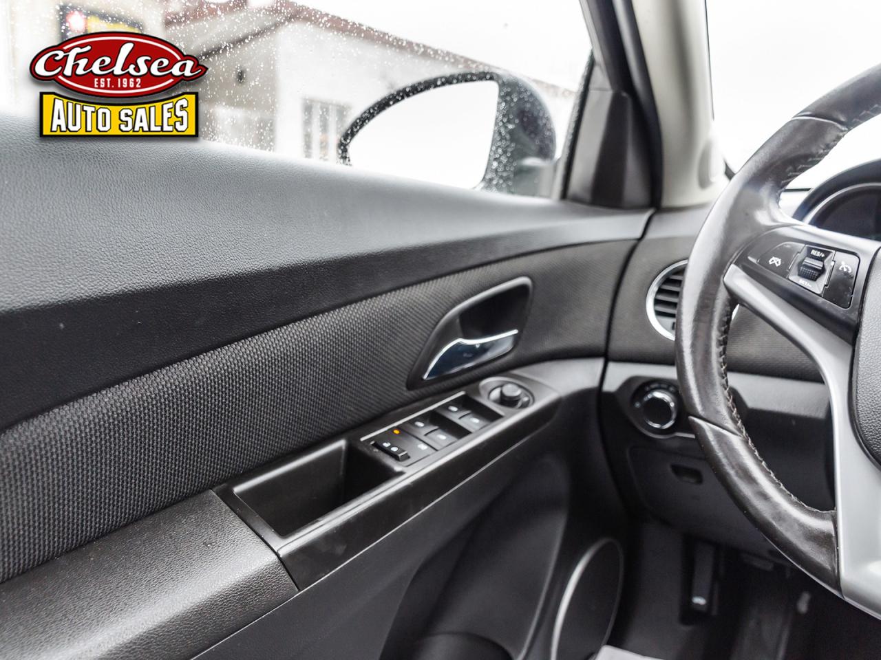 2016 Chevrolet Cruze 2LT Photo