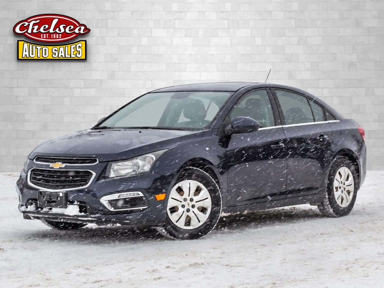 2016 Chevrolet Cruze 2LT Photo0