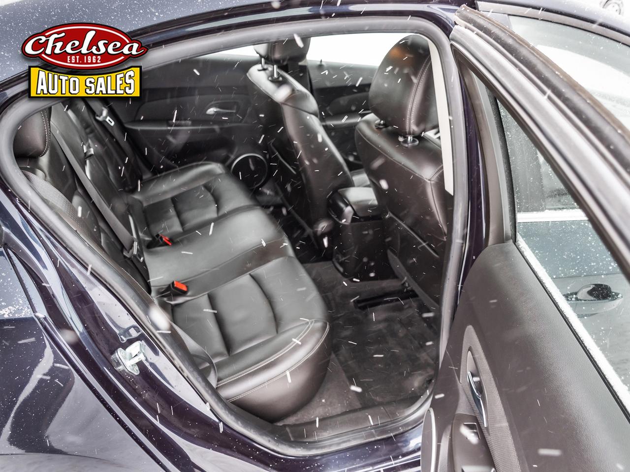 2016 Chevrolet Cruze 2LT Photo