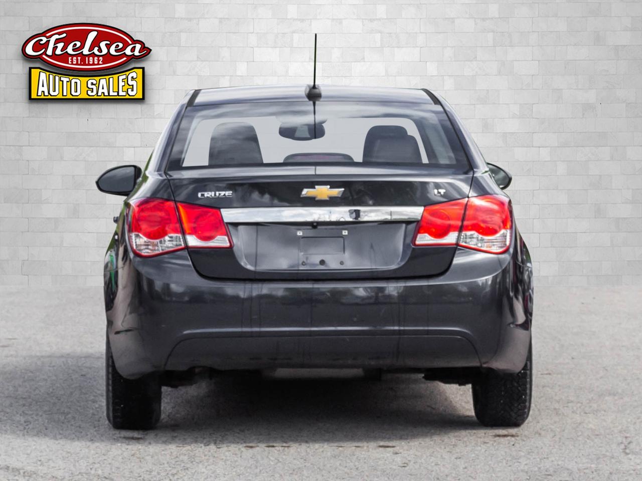 2016 Chevrolet Cruze 2LT Photo
