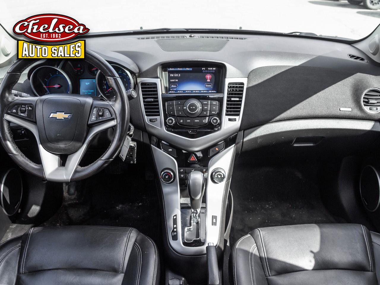 2016 Chevrolet Cruze 2LT Photo