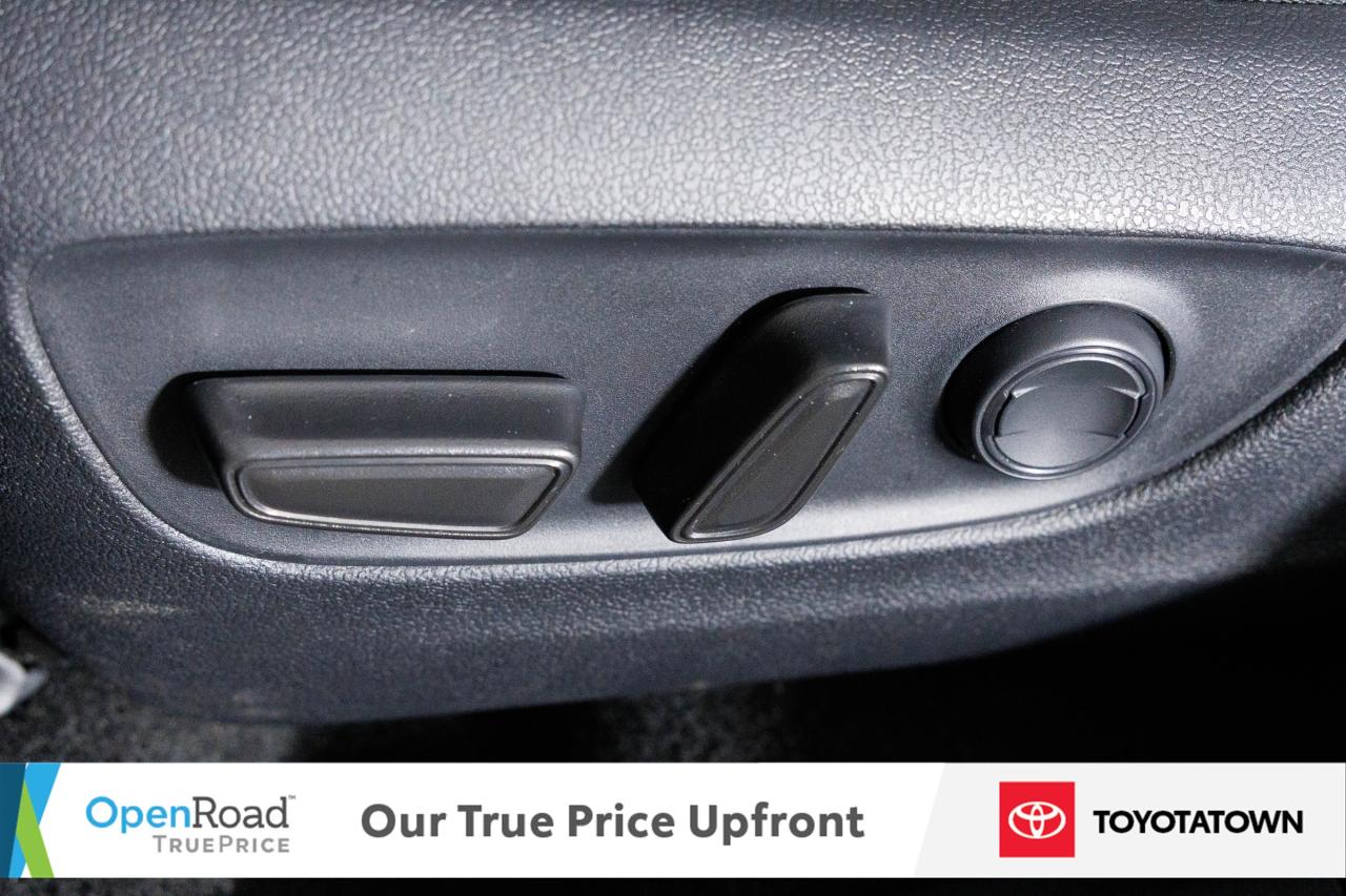 2024 Toyota RAV4 Hybrid SE! CERTIFIED PRE OWNED! ACCIDENT FREE! ELIGIBLE F Photo